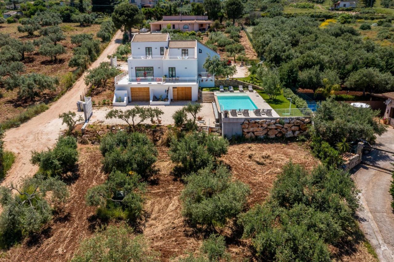 Villa Maria Con Piscina E Vista Mare Кастелламмаре-дель-Голфо Экстерьер фото