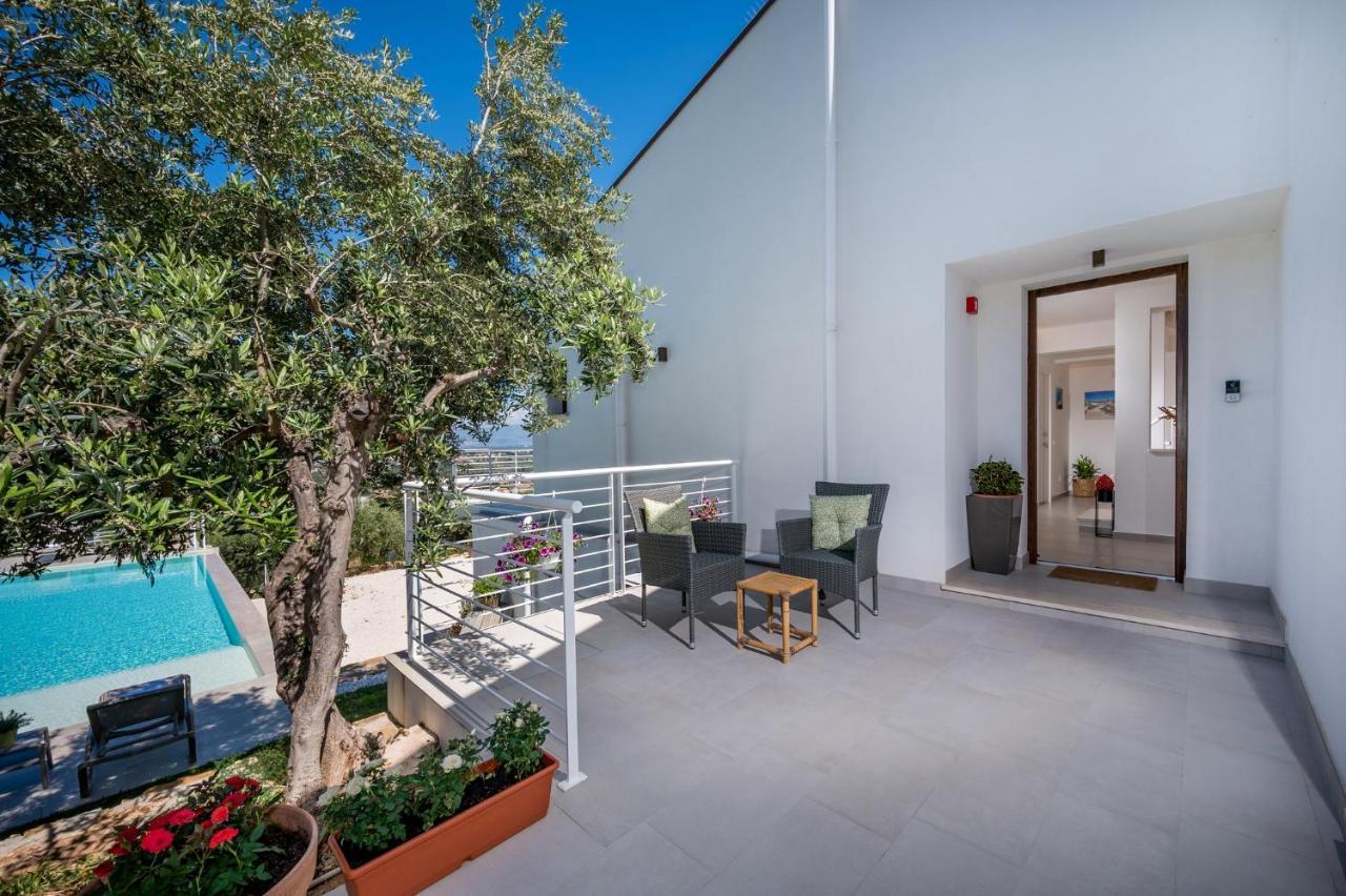 Villa Maria Con Piscina E Vista Mare Кастелламмаре-дель-Голфо Экстерьер фото