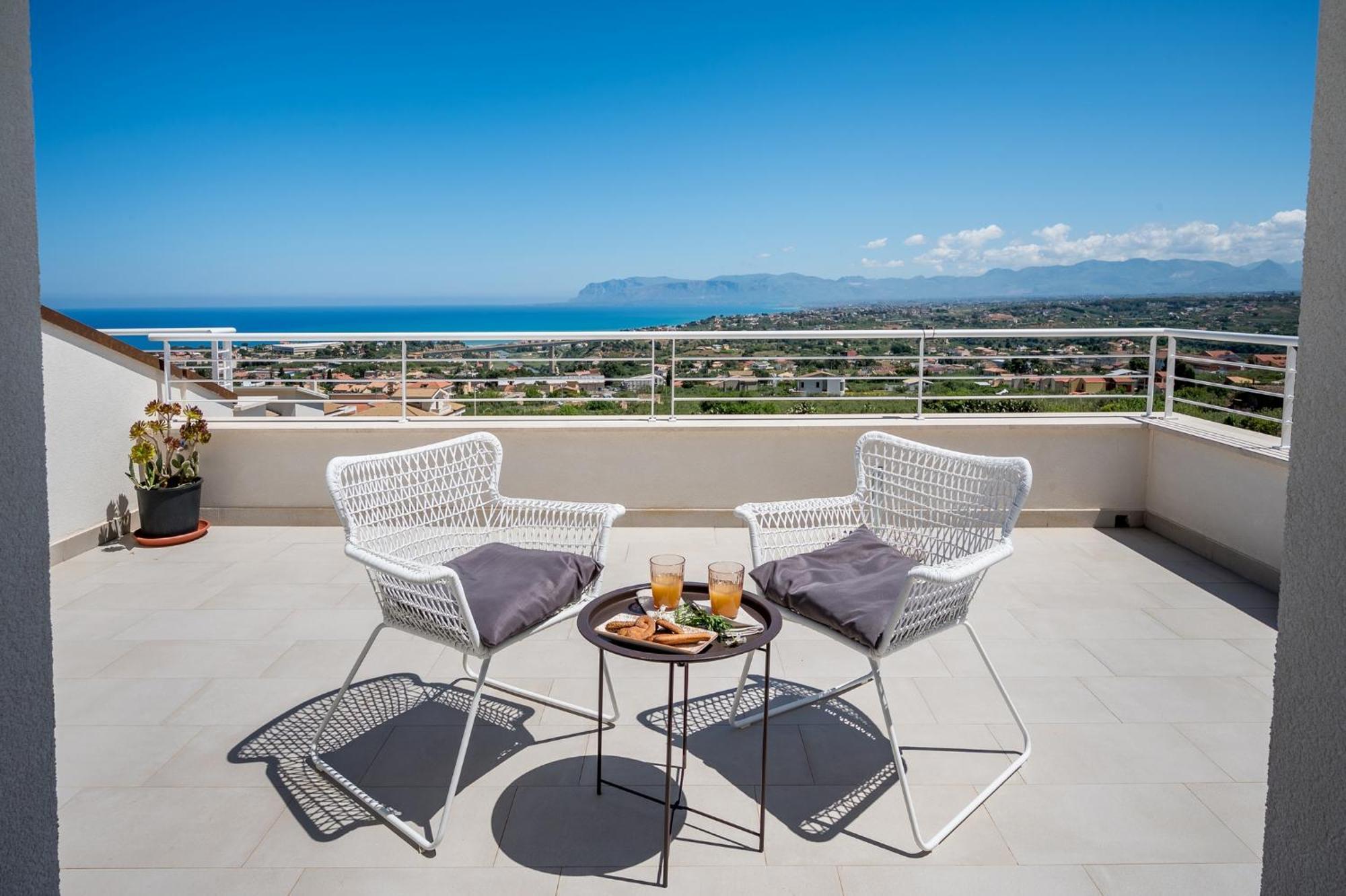 Villa Maria Con Piscina E Vista Mare Кастелламмаре-дель-Голфо Номер фото